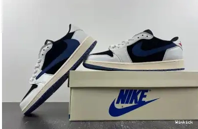 JORDAN  X OG AIR LOW DM7866-1622 1 TRAVIS SCOTT 0401